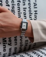 ⁦ساعة نورة باللون الفضي | LAS006LSW⁩ - الصورة ⁦4⁩