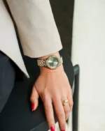 ⁦ساعة الحسناء باللون الفضي والذهبي | LOS004LMGS⁩ - الصورة ⁦3⁩