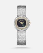 ساعة نسائية بسير شبكي بلون فضي | ZOM004F