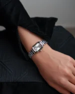 ⁦ساعة رهف النسائية بلون فضي | LAS010L⁩ - الصورة ⁦4⁩