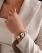 ⁦ساعة الخلية النسائية بلون الذهبي والفضي | LAS013L⁩ - الصورة ⁦3⁩